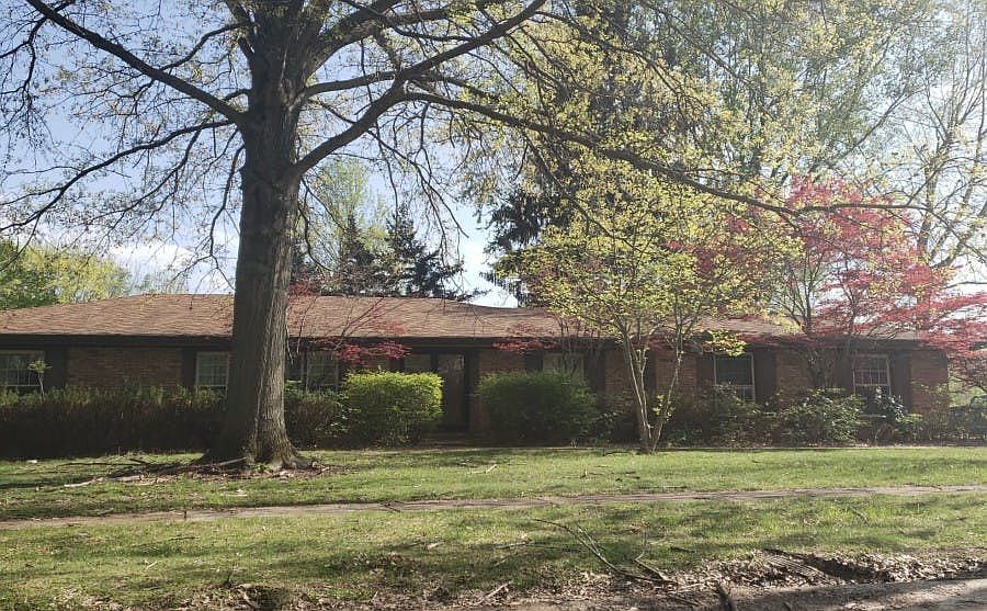 1st image of 114 Lighthorse Dr