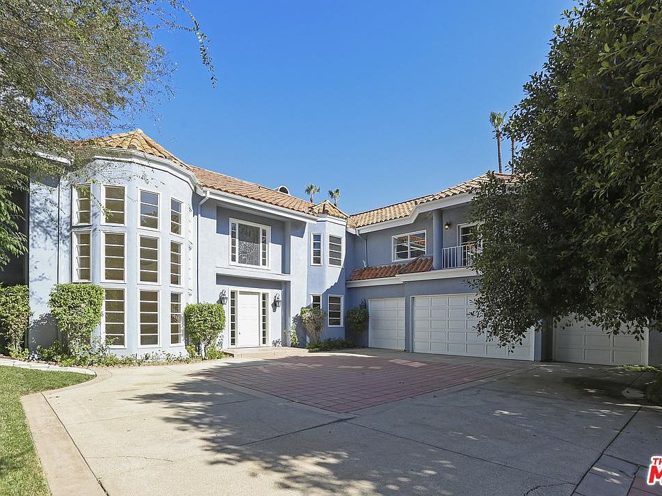 1st image of 10234 Candleberry Ln