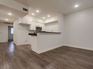 15150 Roxford St #102, Sylmar, CA 91342