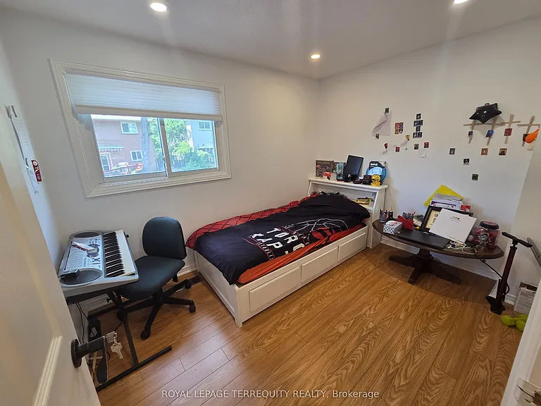 309 Harewood Blvd #UPPER — Photo 14