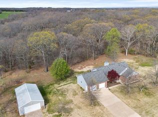 3313 Brook Stone Rd, Festus, MO 63028