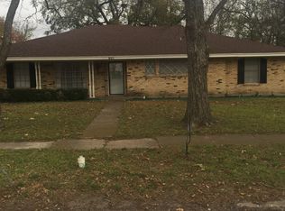 801 SW 1st St, Cooper, TX 75432
