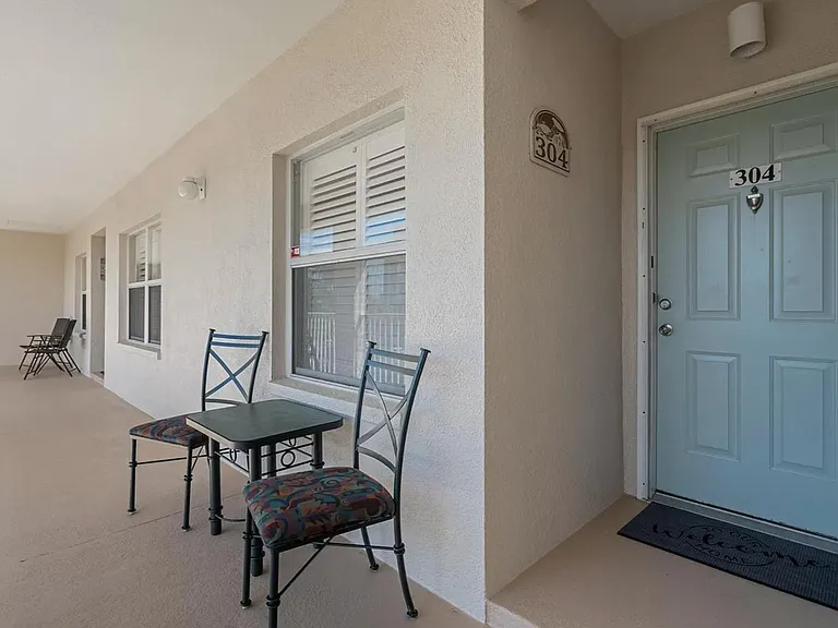 2725 Terra Ceia Bay Blvd #304 — Photo 5