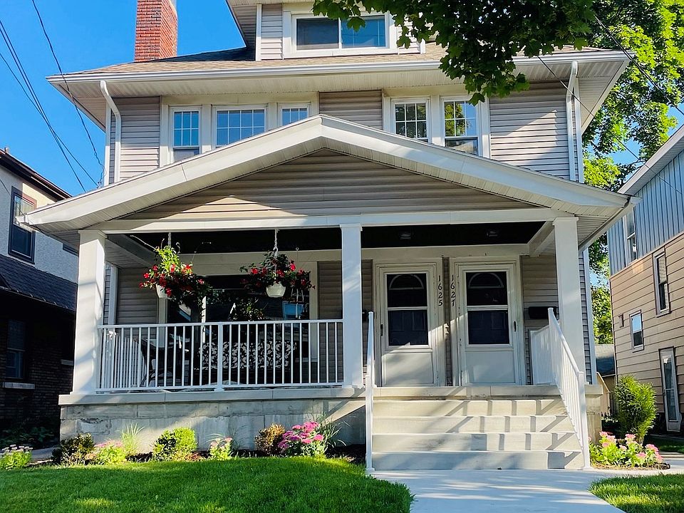 1st image of 1625 Wealthy St SE