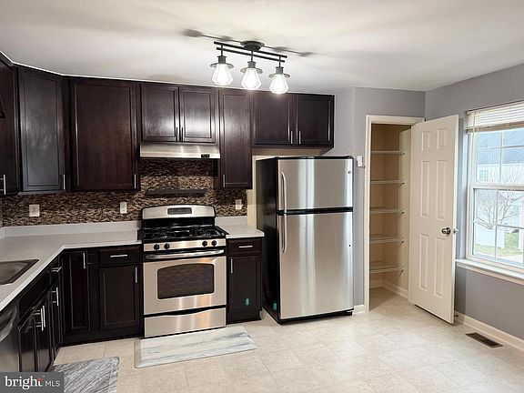 5th image of 22791 Autumn Breeze Ave #107