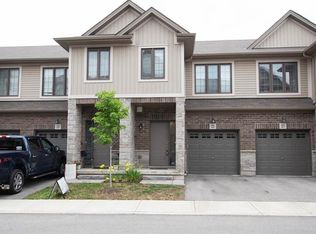 377 Glancaster Rd #22, Hamilton, ON L9G0G4