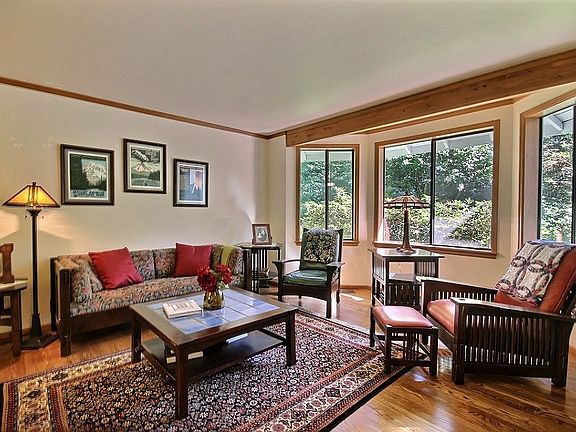 2nd image of 16918 SE 325th Pl