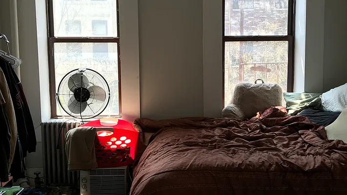 Rented by Nooklyn NYC LLC | media 37