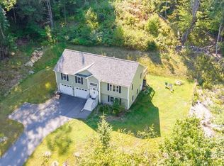 371 Valley Rd, Barre, MA 01005