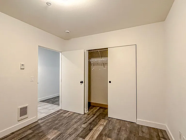 2440 Western Ave #408 — Photo 9