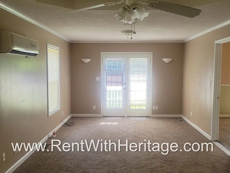 4204 Rocky Face Dr — Photo 21