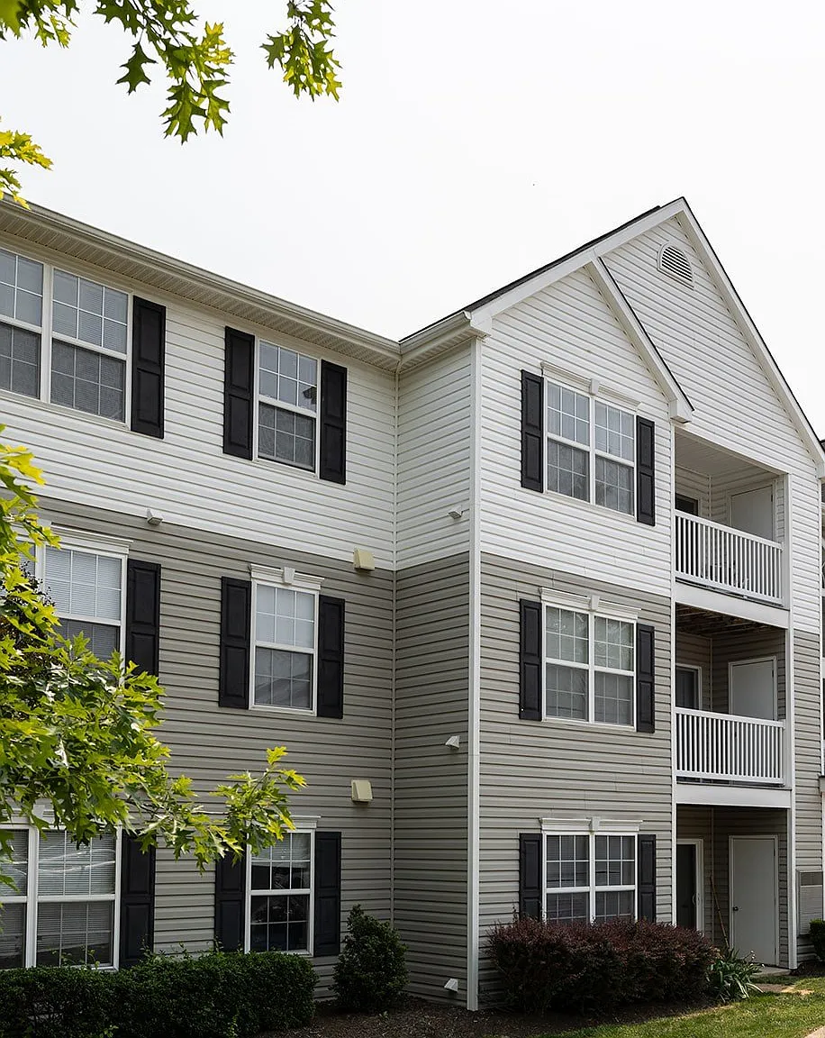 The Summit at Owings Mills Apartments — Photo 1