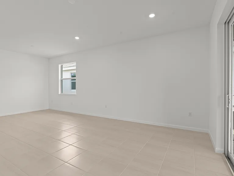 25929 Bimini Sands Ct — Photo 28