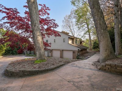 2996 Loon Lake Shores Rd, Waterford, MI, 48329
