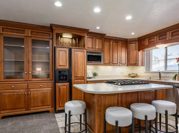 5764 S 1615 E, Salt Lake City, UT 84121