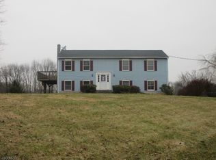 9 Frontage Rd, Blairstown, NJ 07825