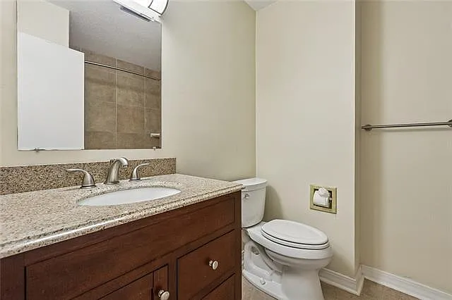6832 Orleans Ave — Photo 15