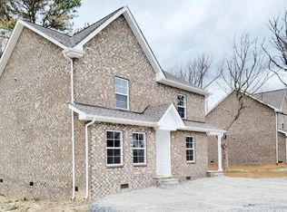 103 Walton Ave, Lafayette, TN 37083