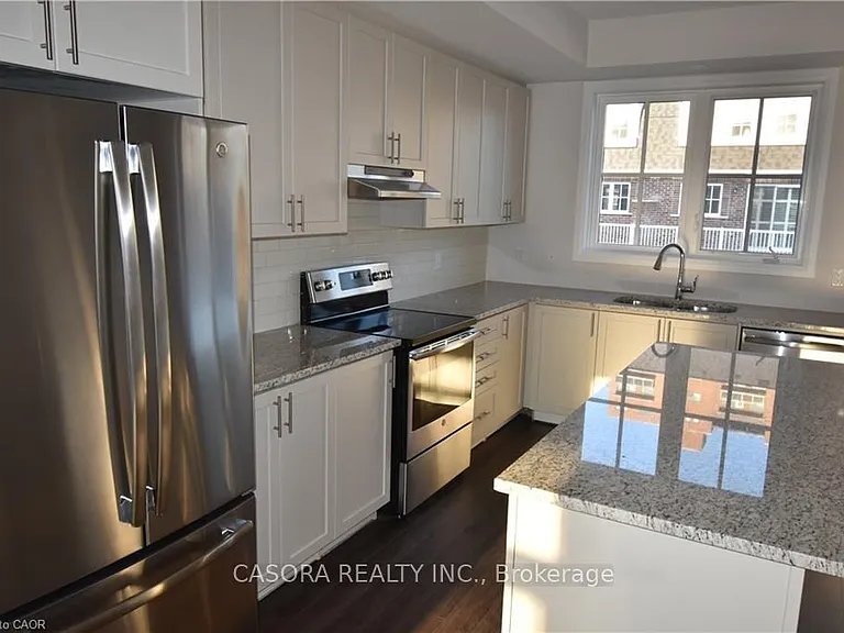 2362 New St #5 — Photo 25