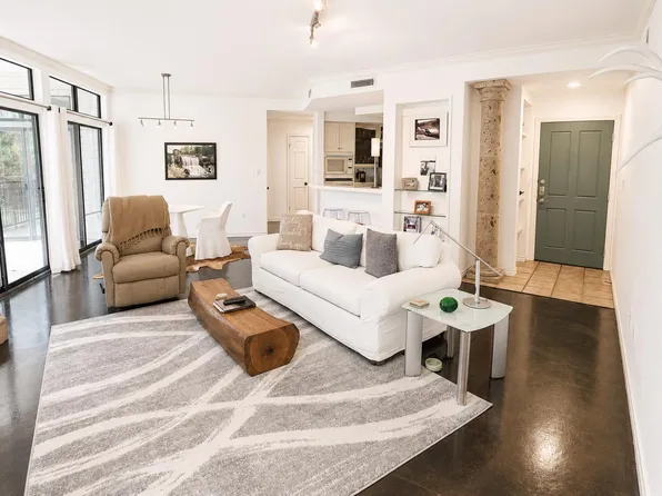 1000 Liberty Park Dr APT 208, Austin, TX 78746