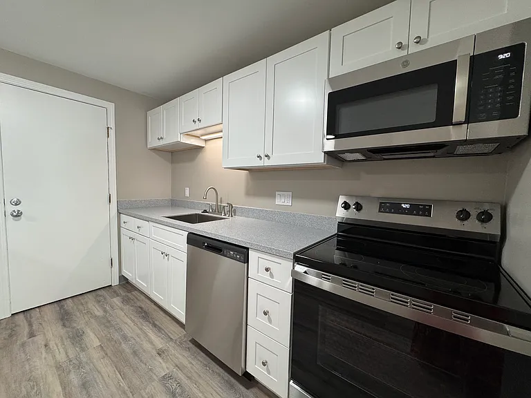 Milford Trails Apartments and Storage — Photo 45