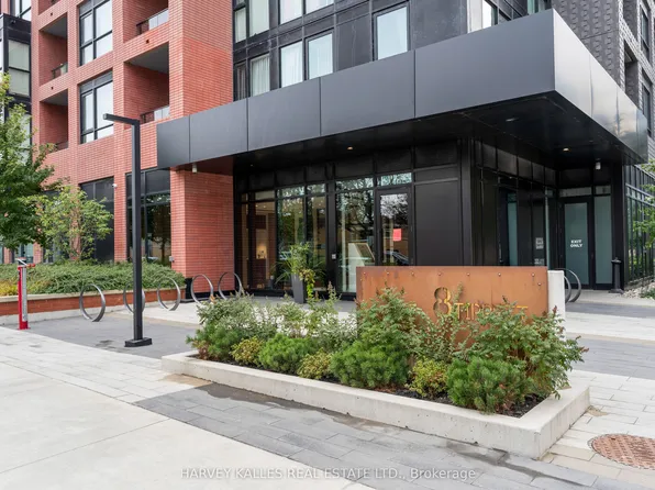 8 Tippett Rd #1105, Toronto, ON M3H 0E7
