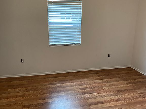 3rd image of 1405 E Louisiana Ave Unit 2
