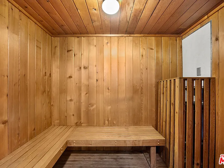 809 S Bundy Dr #205 — Photo 30