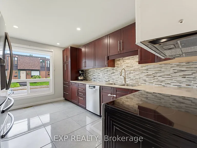 890 Cahill Dr W #11 — Photo 8