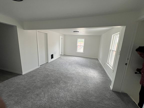 2nd image of 50 Rush Ave #2