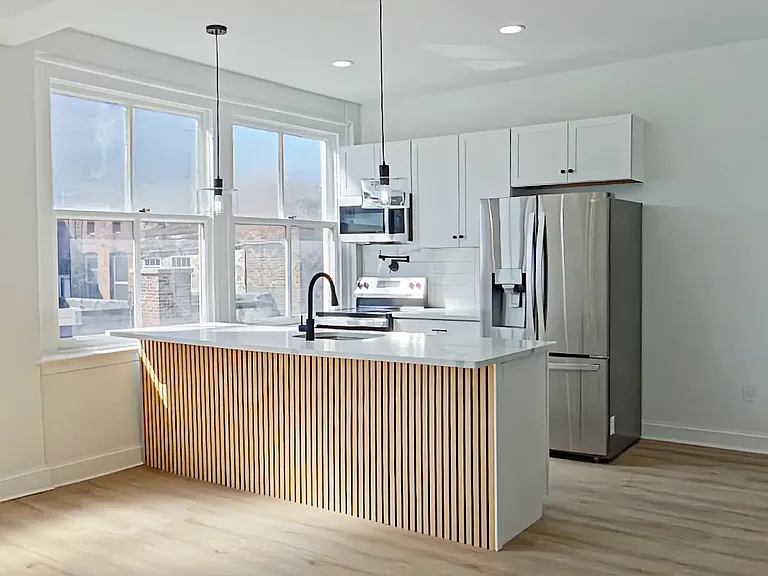 148 Barrett St — Photo 21