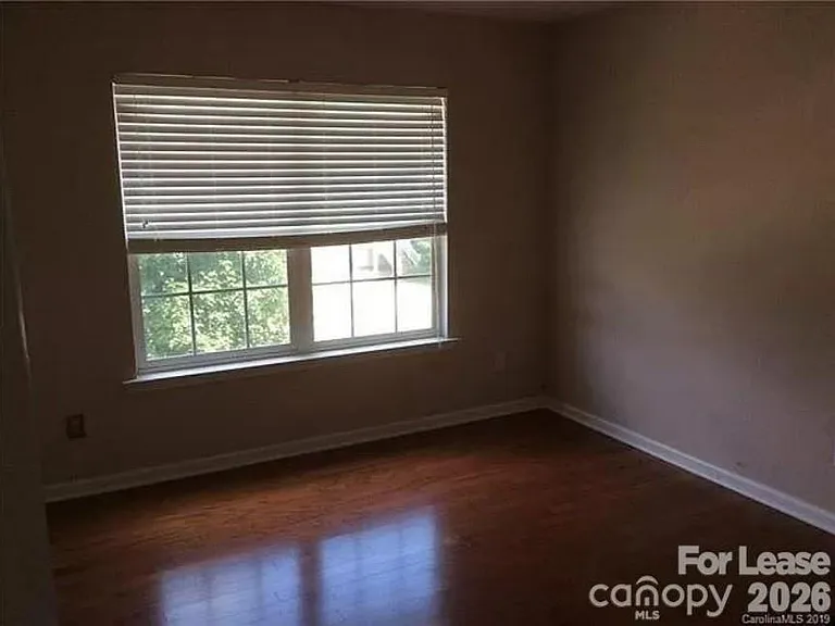 9204 Bellegarde Dr — Photo 16