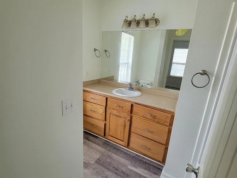 107 Highland St — Photo 5