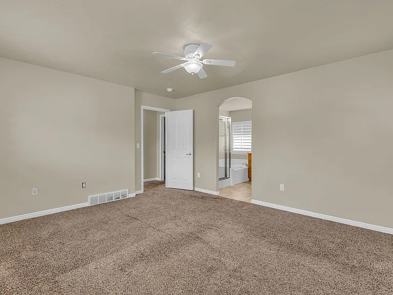6169 S 1375 E — Photo 20