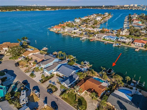 795 116th Ave, Treasure Island, FL 33706