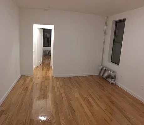 Rented by Talent Real Estate Inc. | media 16