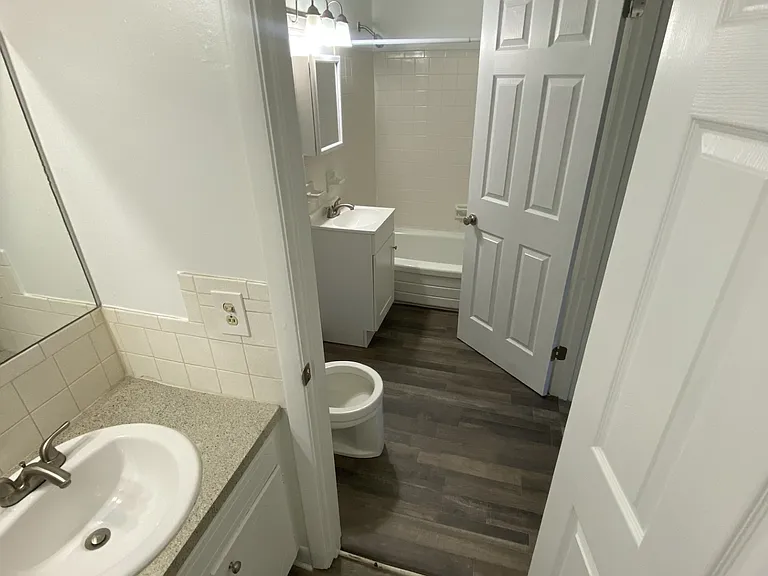 C102 Hickory Hill Ln #C102 — Photo 23