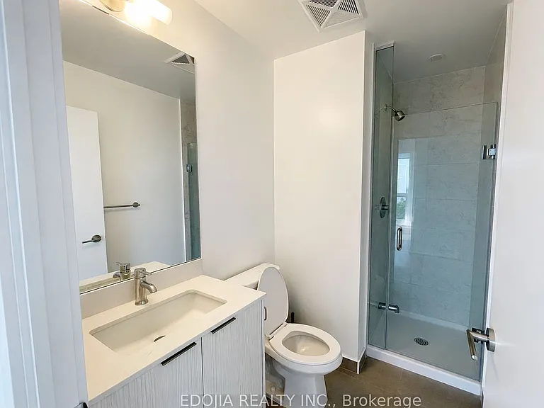 38 Forest Manor Rd #707 — Photo 4