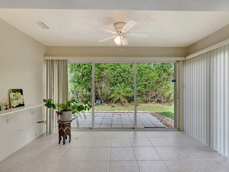 14211 W La Sedona Cir — Photo 27