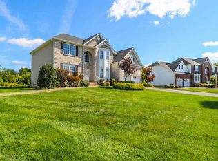 23 Kay Ct, Monroe Township, NJ 08831