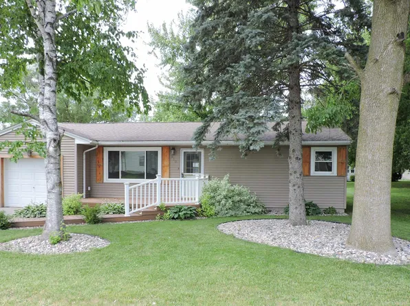 310 W Benjamin St, Linwood, MI 48634