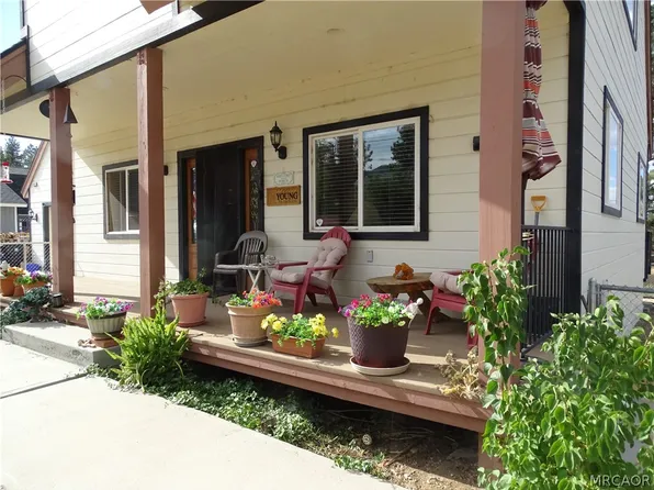 2097 Fox Ln, Big Bear City, CA 92314