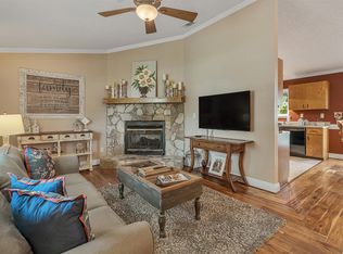 5810 Laurelwood Dr, Crestview, FL 32539