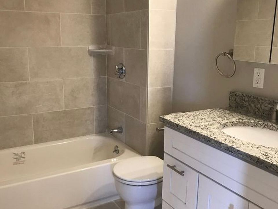 1st image of 97 Heath St #1
