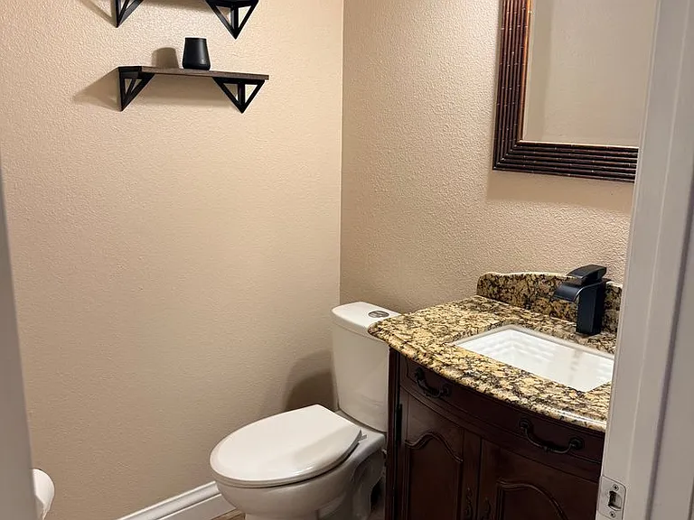 45290 Esplendor Ct — Photo 15
