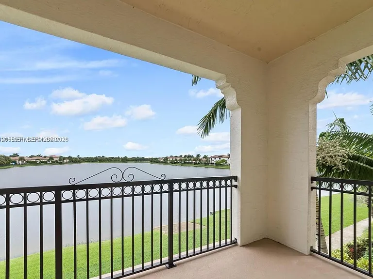 2955 Tortola Way — Photo 21