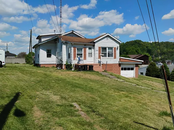 225 Rose St, Ironton, OH 45638