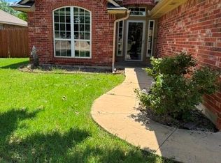 816 SW 32nd St, Moore, OK 73160