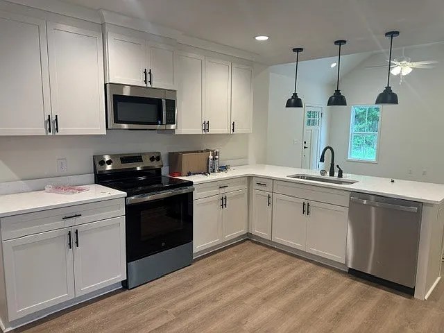 223 Butler Ave — Photo 5
