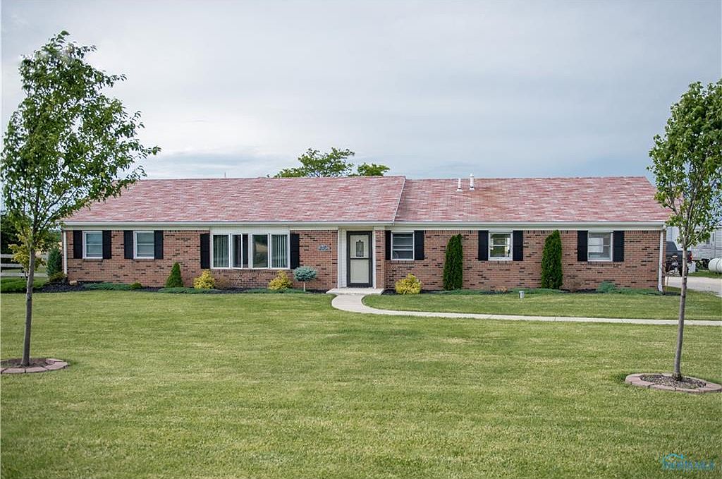 24779 W Walbridge Rd, Millbury, OH 43447 | Zillow